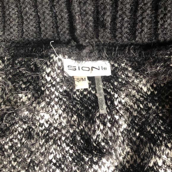 Gorgeous animal print sweater vest - Picture 3 of 6